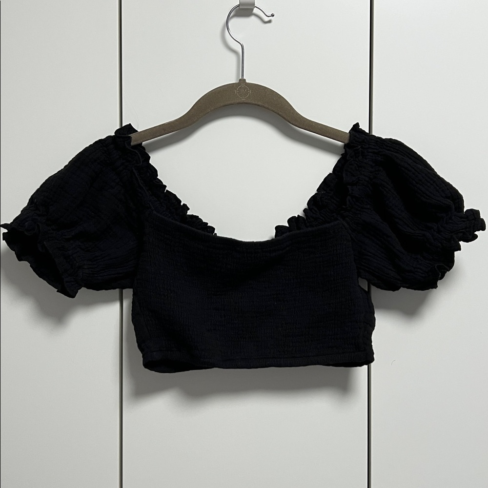 Olivaceous Black Puff Sleeve Crop Top - Picture 3 of 9